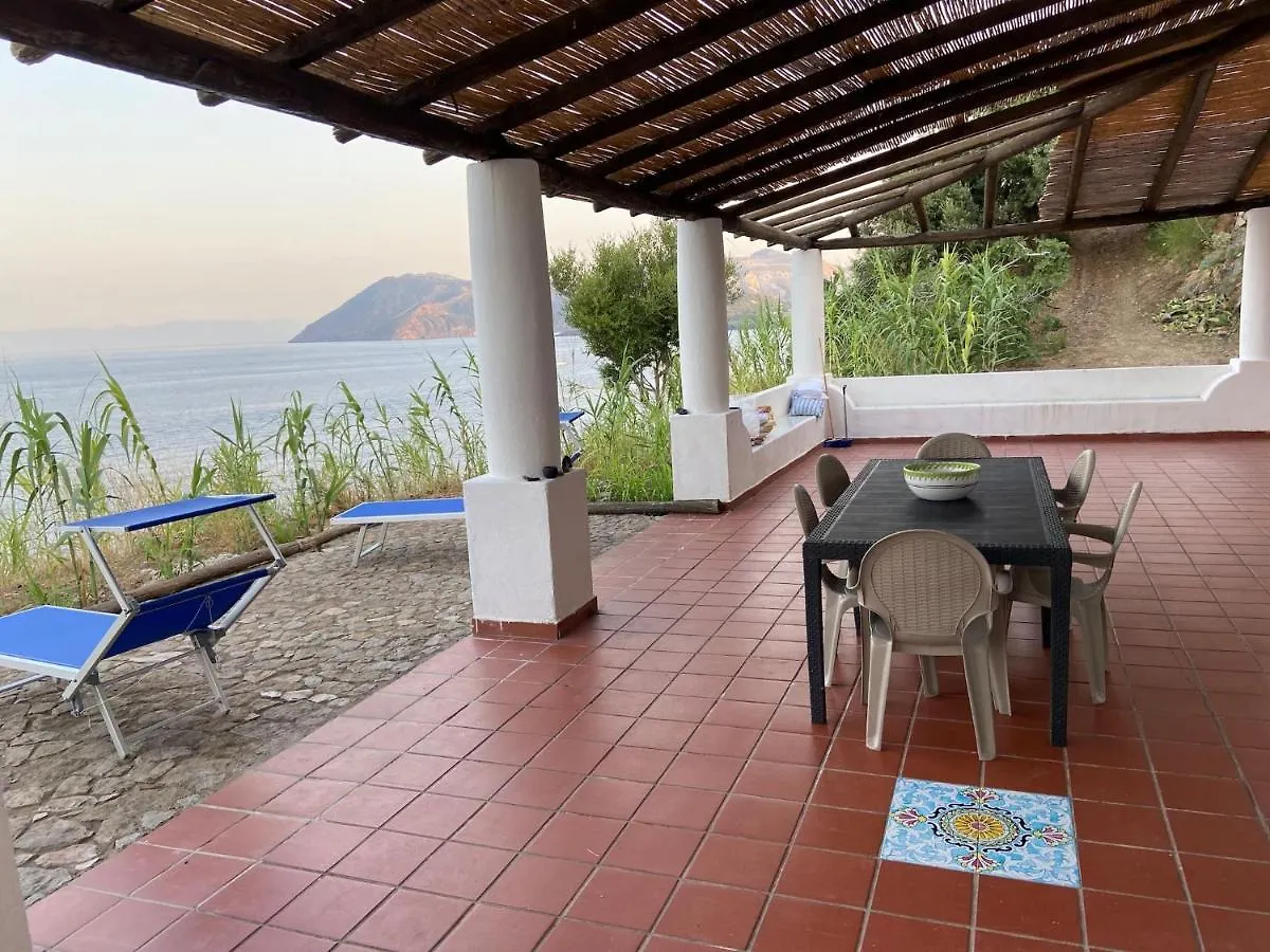 Villa Mare - Suspended Over The Sea Lipari