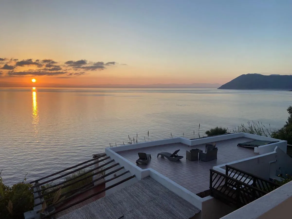 Villa Mare - Suspended Over The Sea Lipari  0*, Lipari (Isola Lipari) Italien