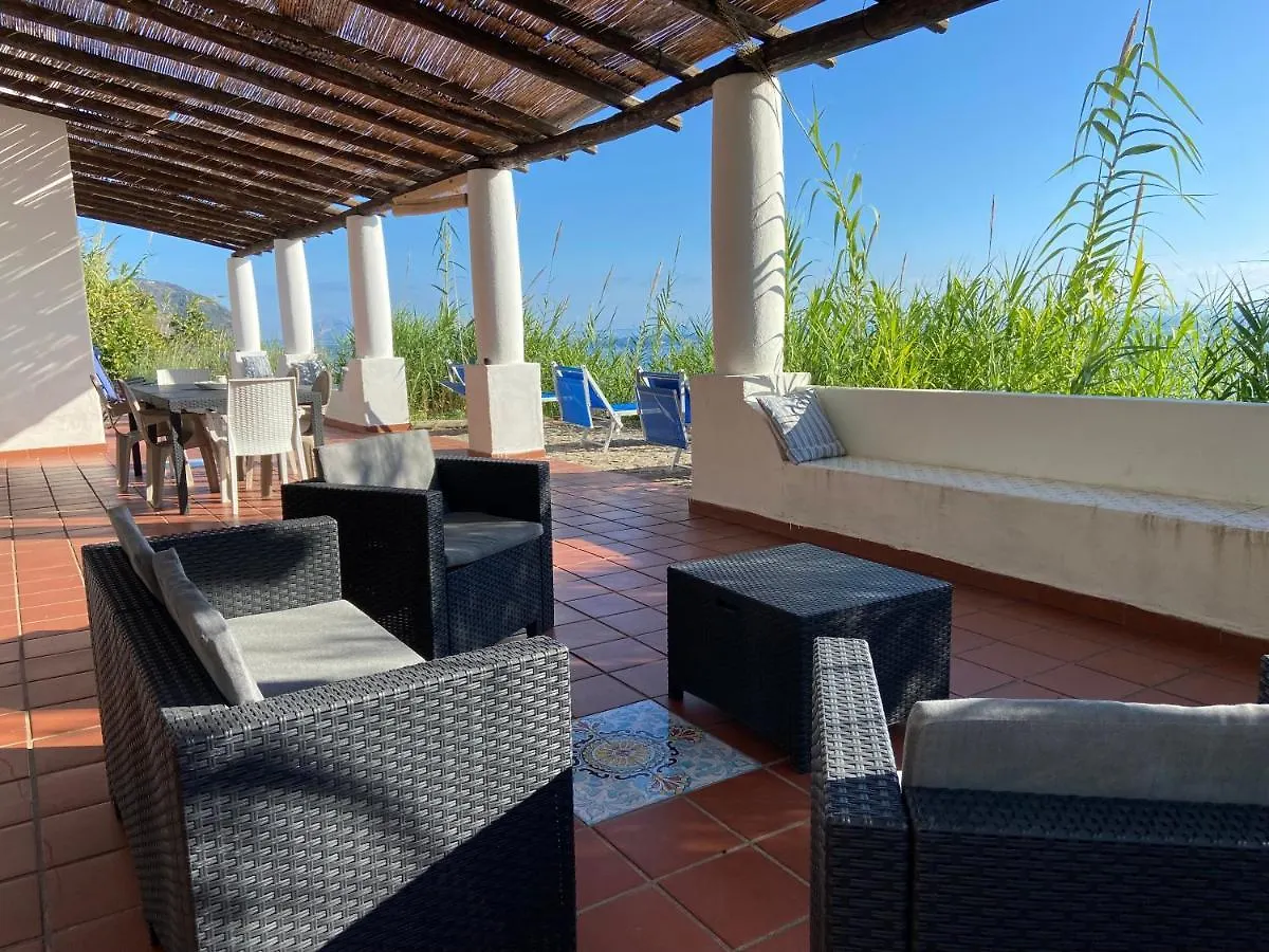 Villa Mare - Suspended Over The Sea Lipari
