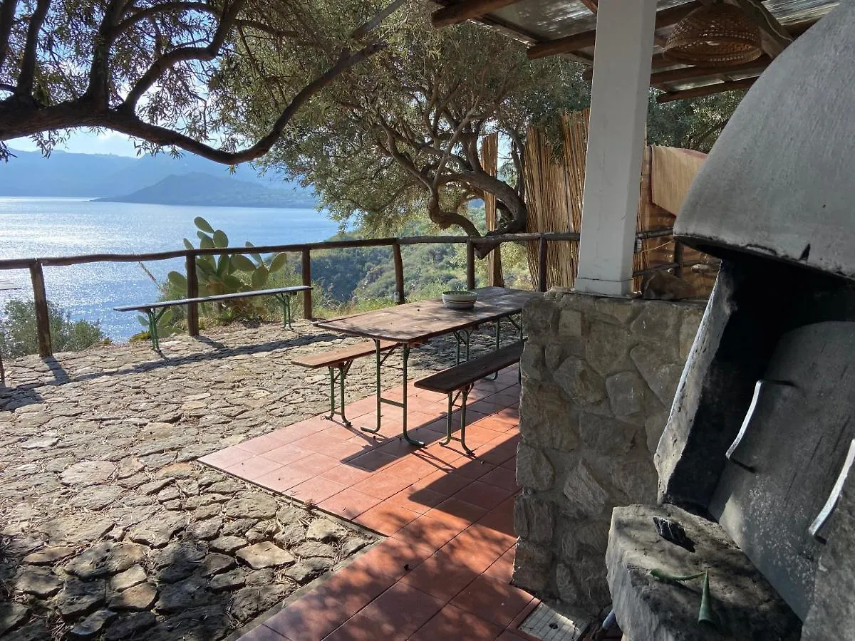 Villa Mare - Suspended Over The Sea Липари